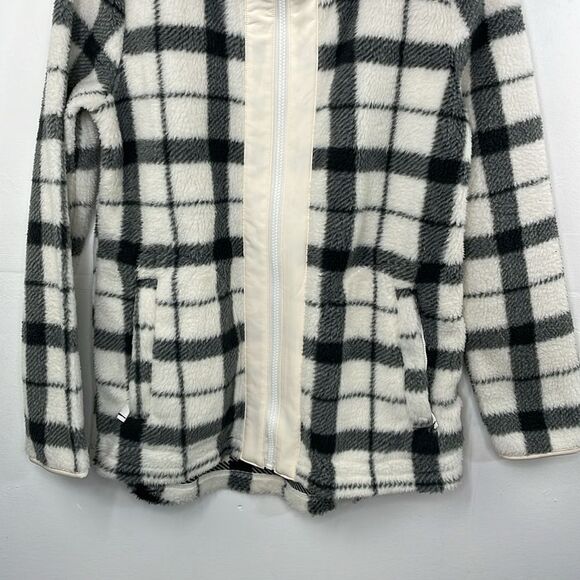 T by TALBOTS Fleece Jacket Womens cream black Plaid Full Zip Soft Pockets Small - Picture 3 of 13
